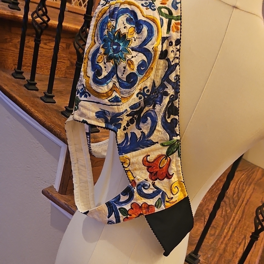 Dolce & GabbanaMajolica Multicolor Patterned Crop Top - Picture 5 of 14